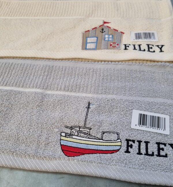 Filey Kitchen Towel by Riggs - Image 2